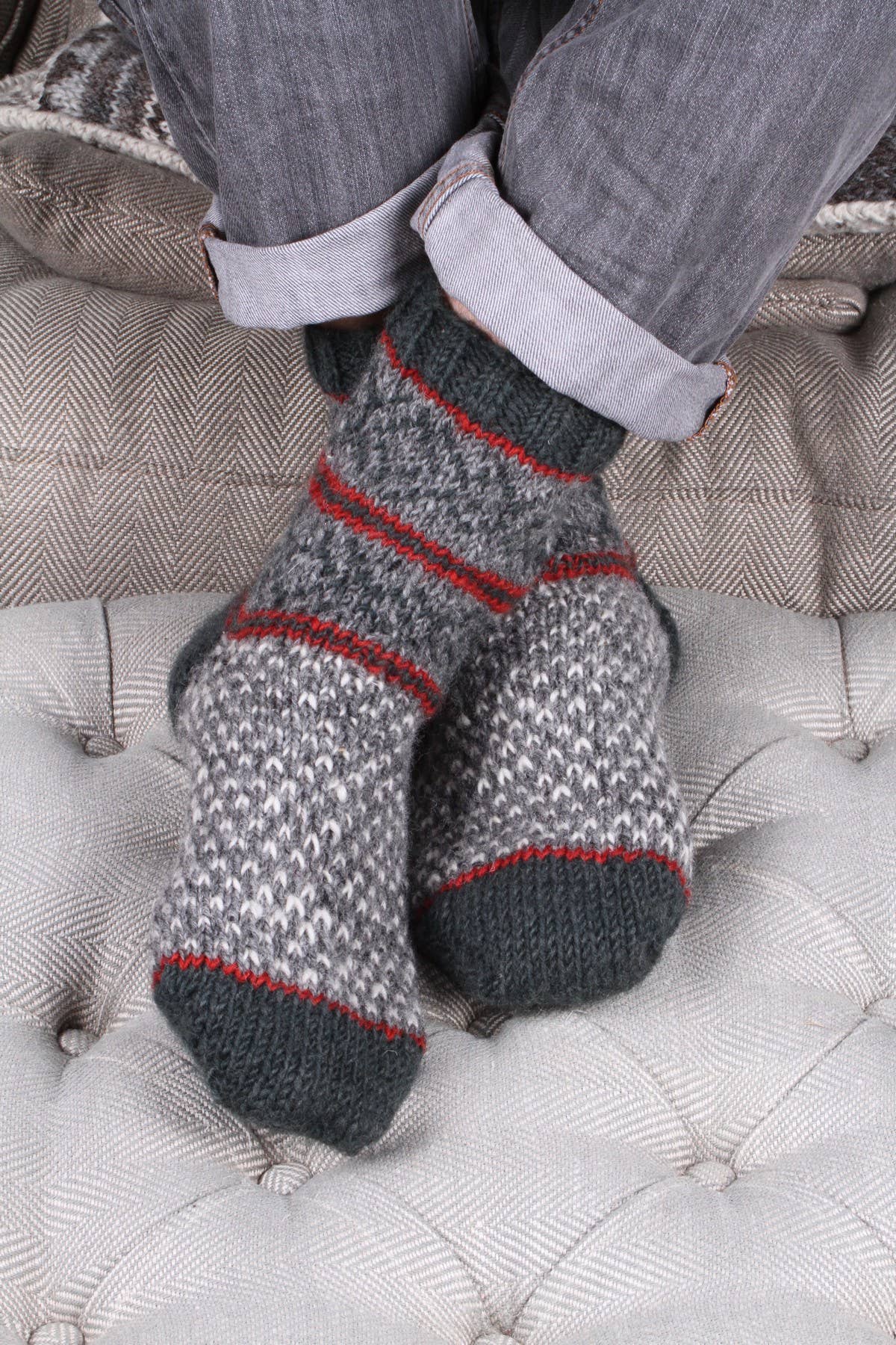 Men's Tromso Fair Isle Knitted Wool Sofa Socks Red Grey: Graphite