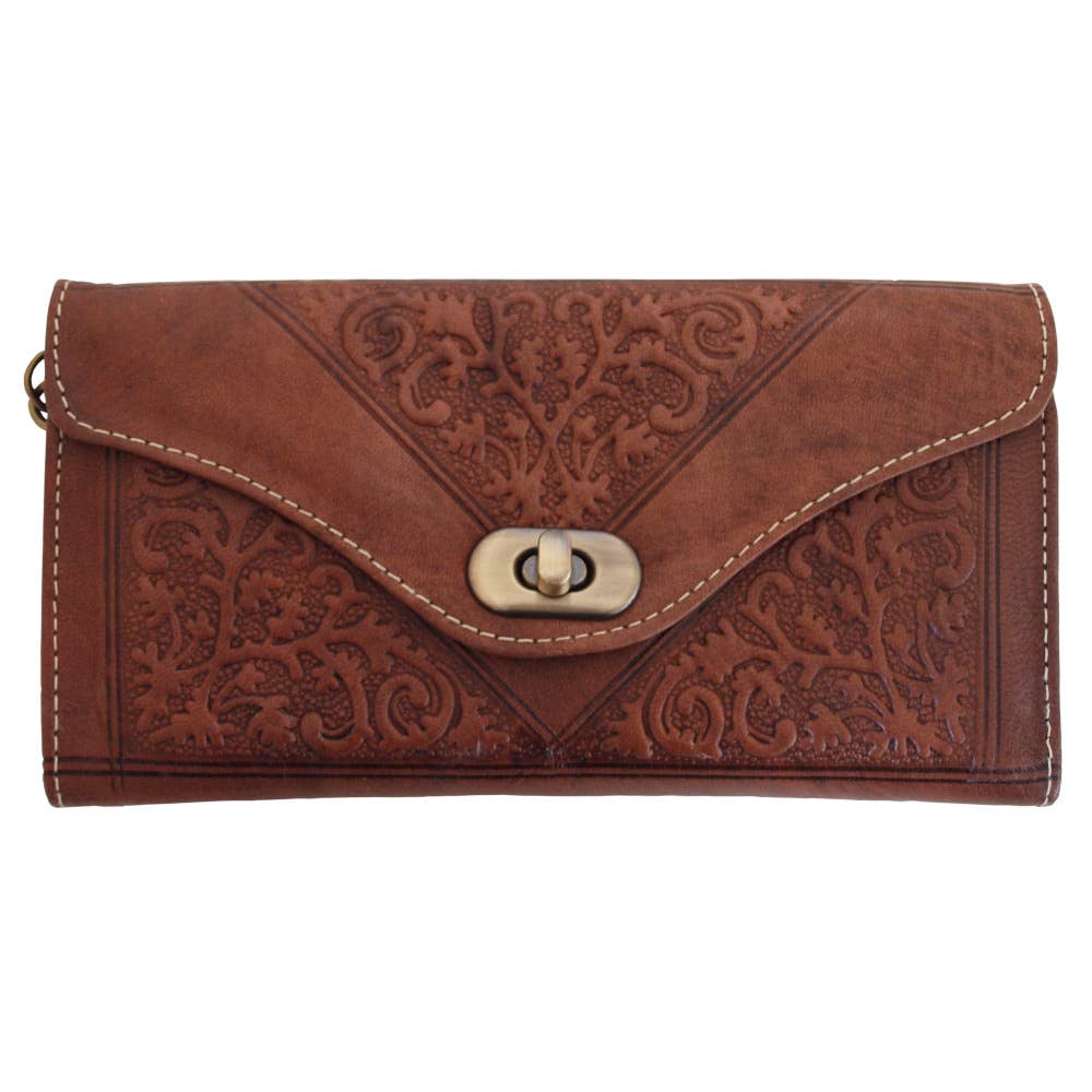 Large Leather Ladies Tri-Fold Purse: Red