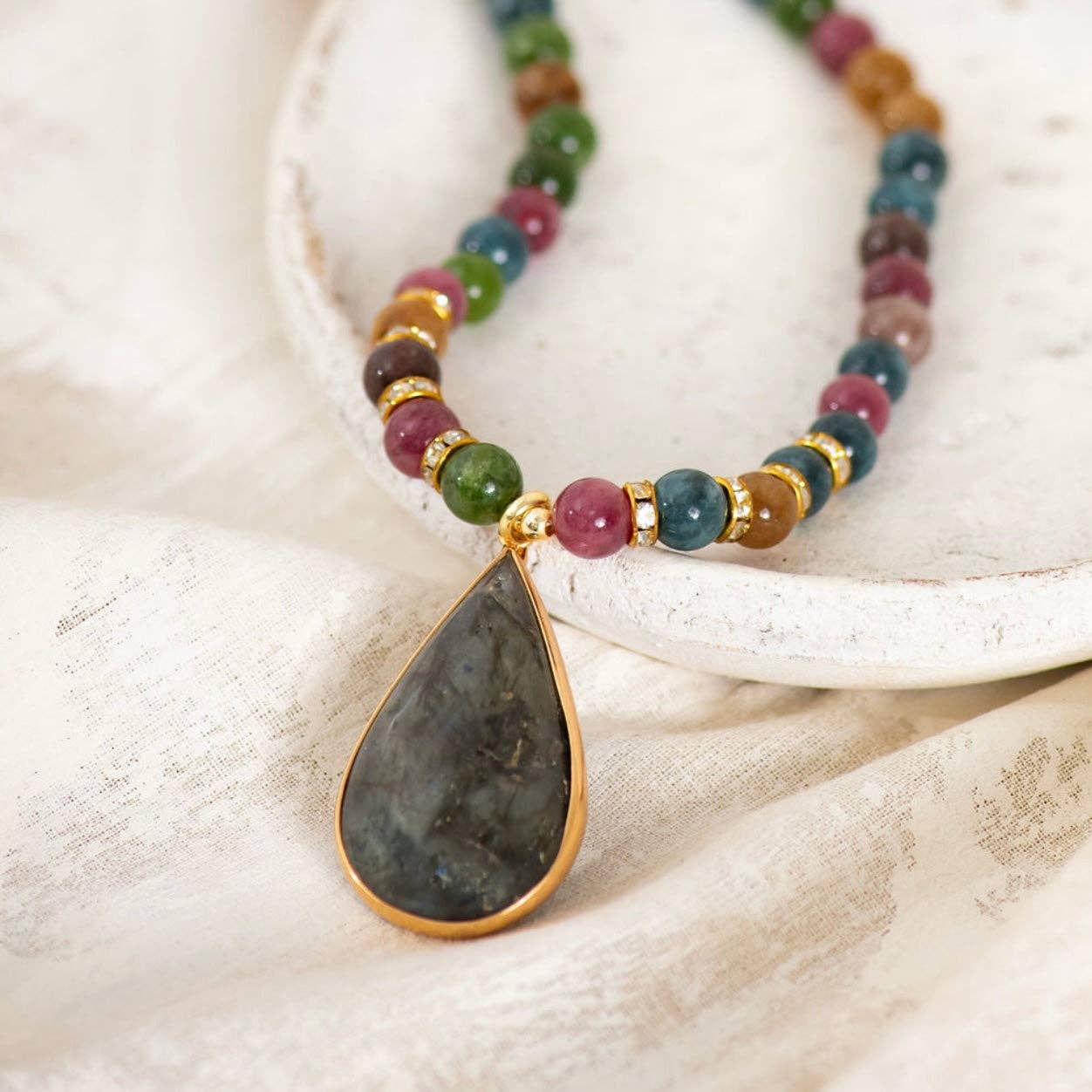 Rainforest Bloom Labradorite Necklace