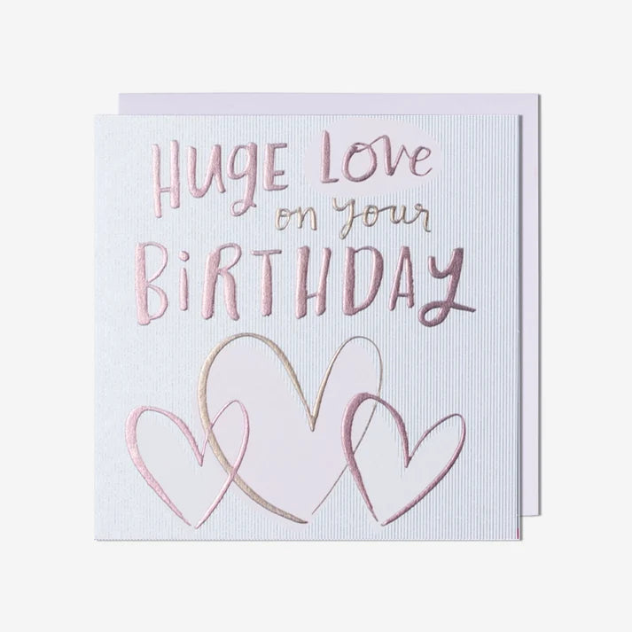 Mucho amor en tu tarjeta de cumpleaños