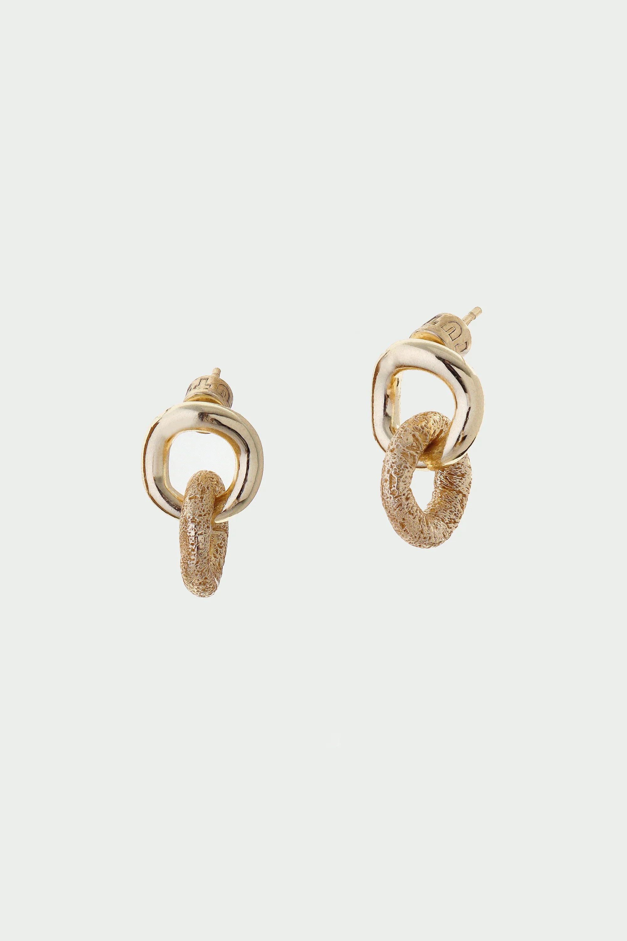 Gold Bind Earrings