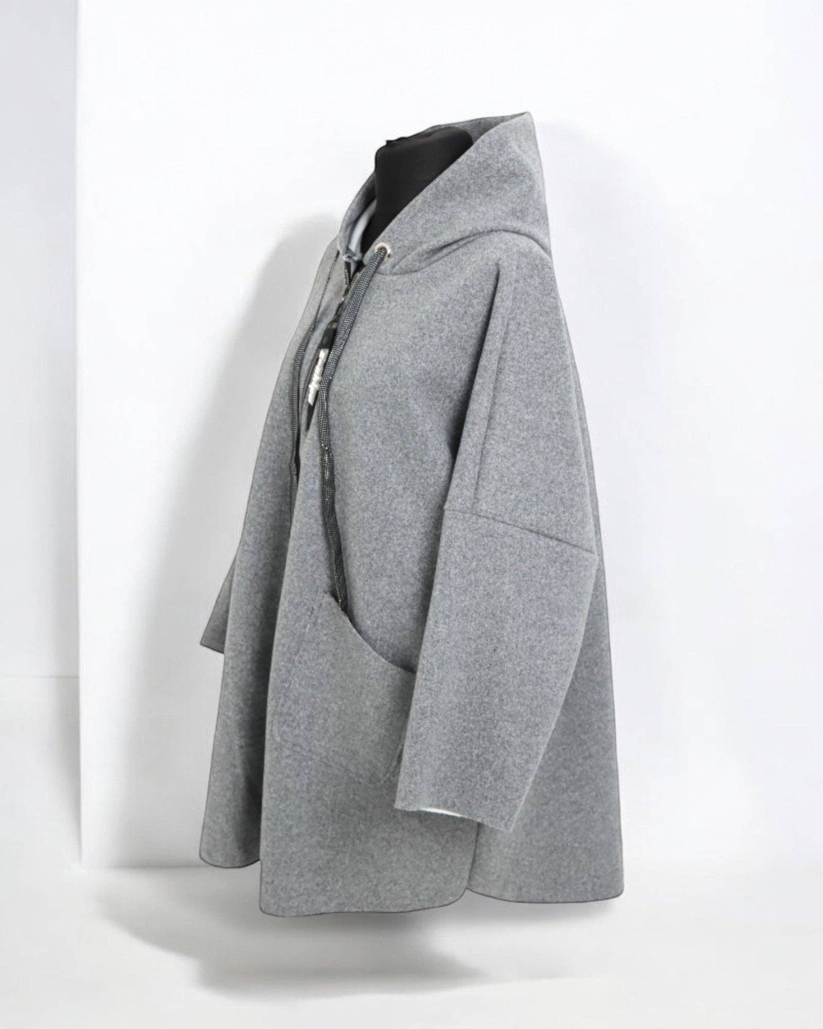 Italian Oversized Longsleeve Zip Up Drawstring Hooded Jacket: Beige / One Size To Fit UK 8-22