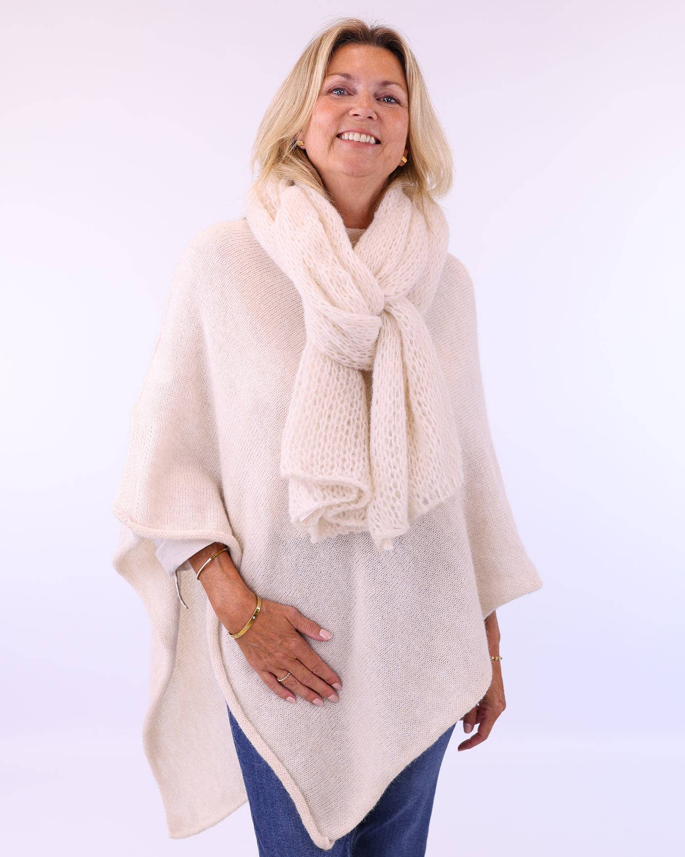 Alpaca Blend Poncho: Forest - Clothing - Scotland