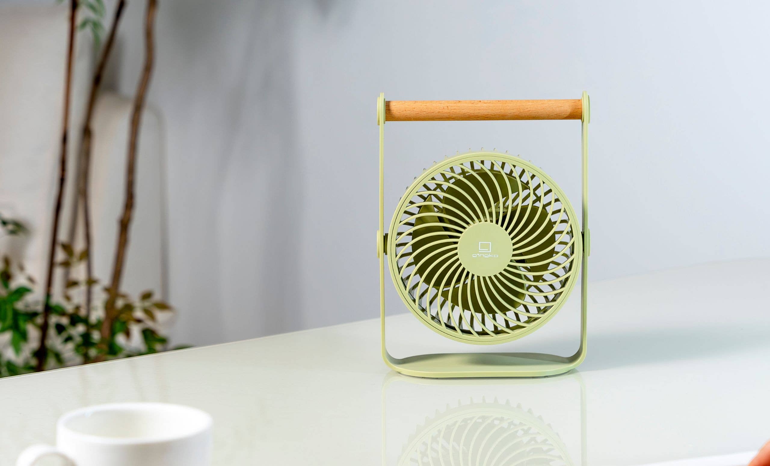 Lyra Portable Fan: Space Grey