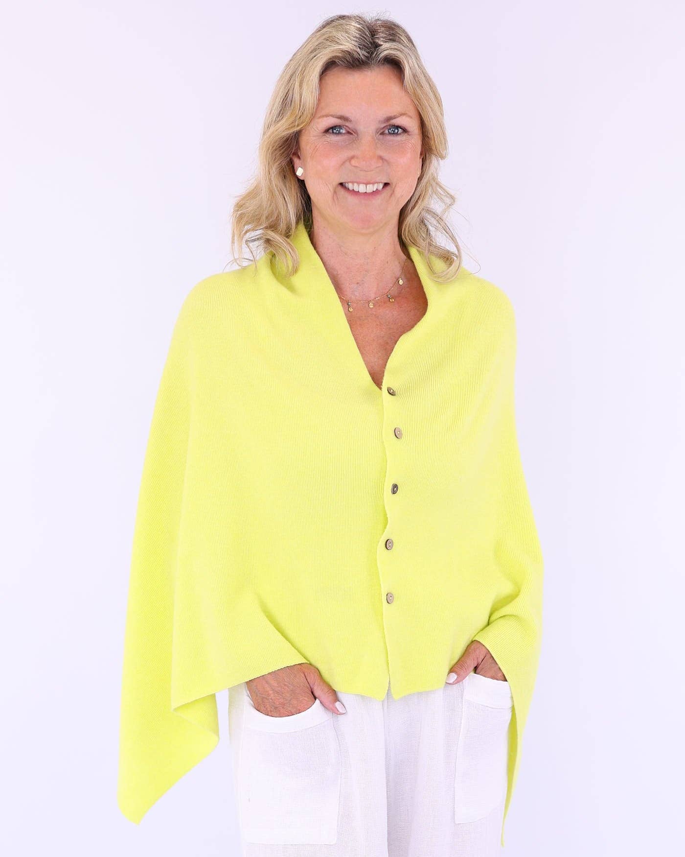 Summer Poncho with Buttons: Pink