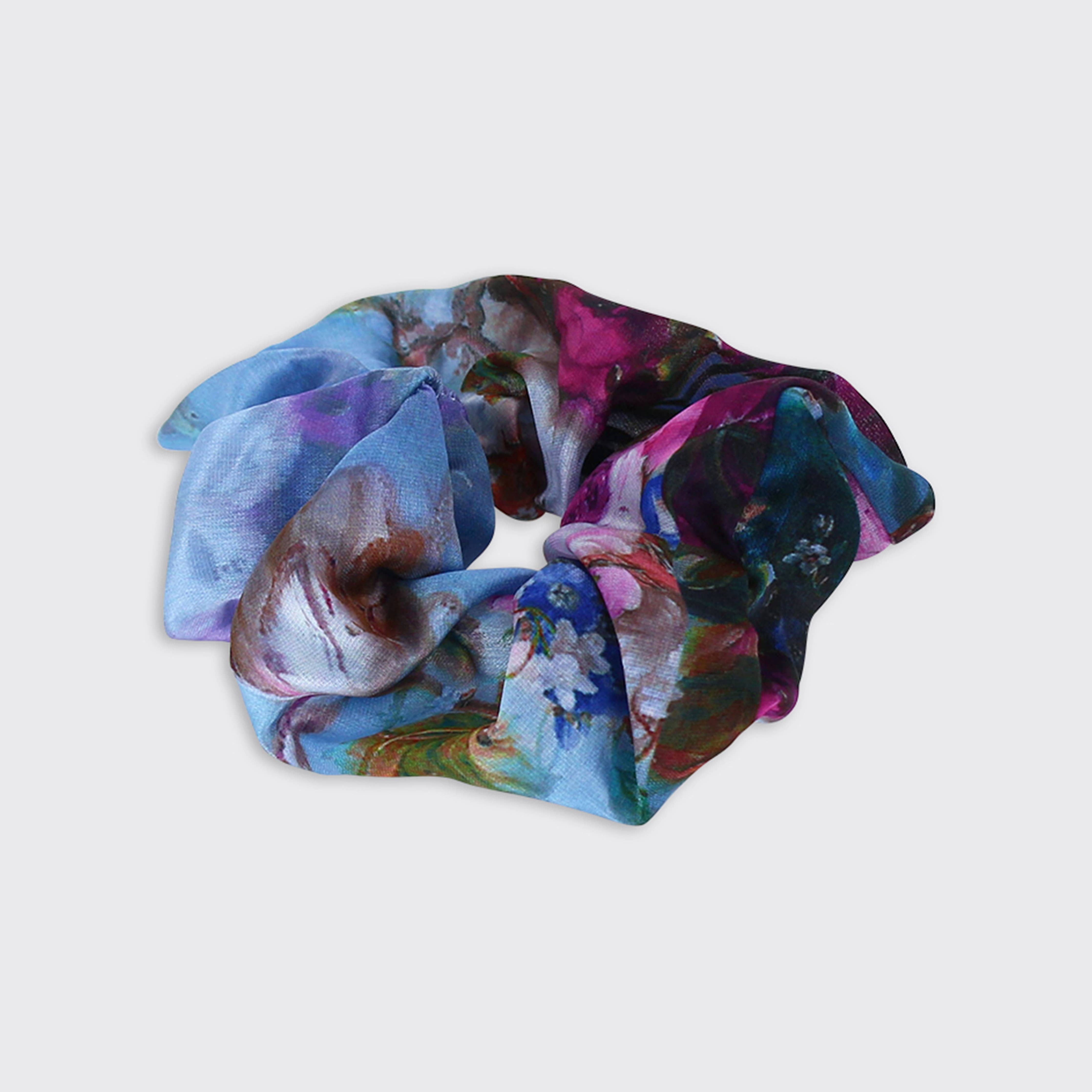 Beth Floral Scrunchie: Cream - Gifts Under £10 - Scotland