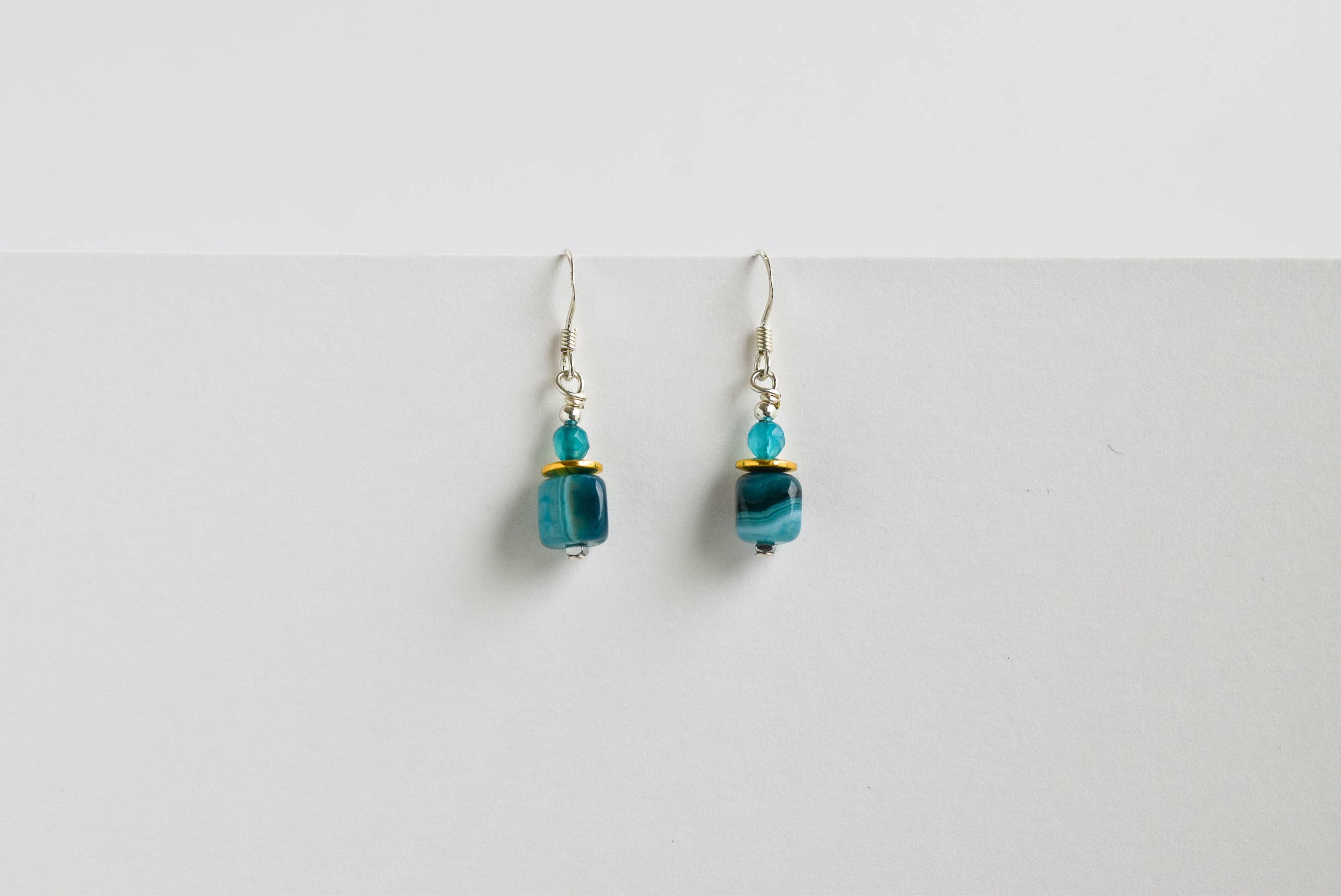 AGM6 Earrings Blue