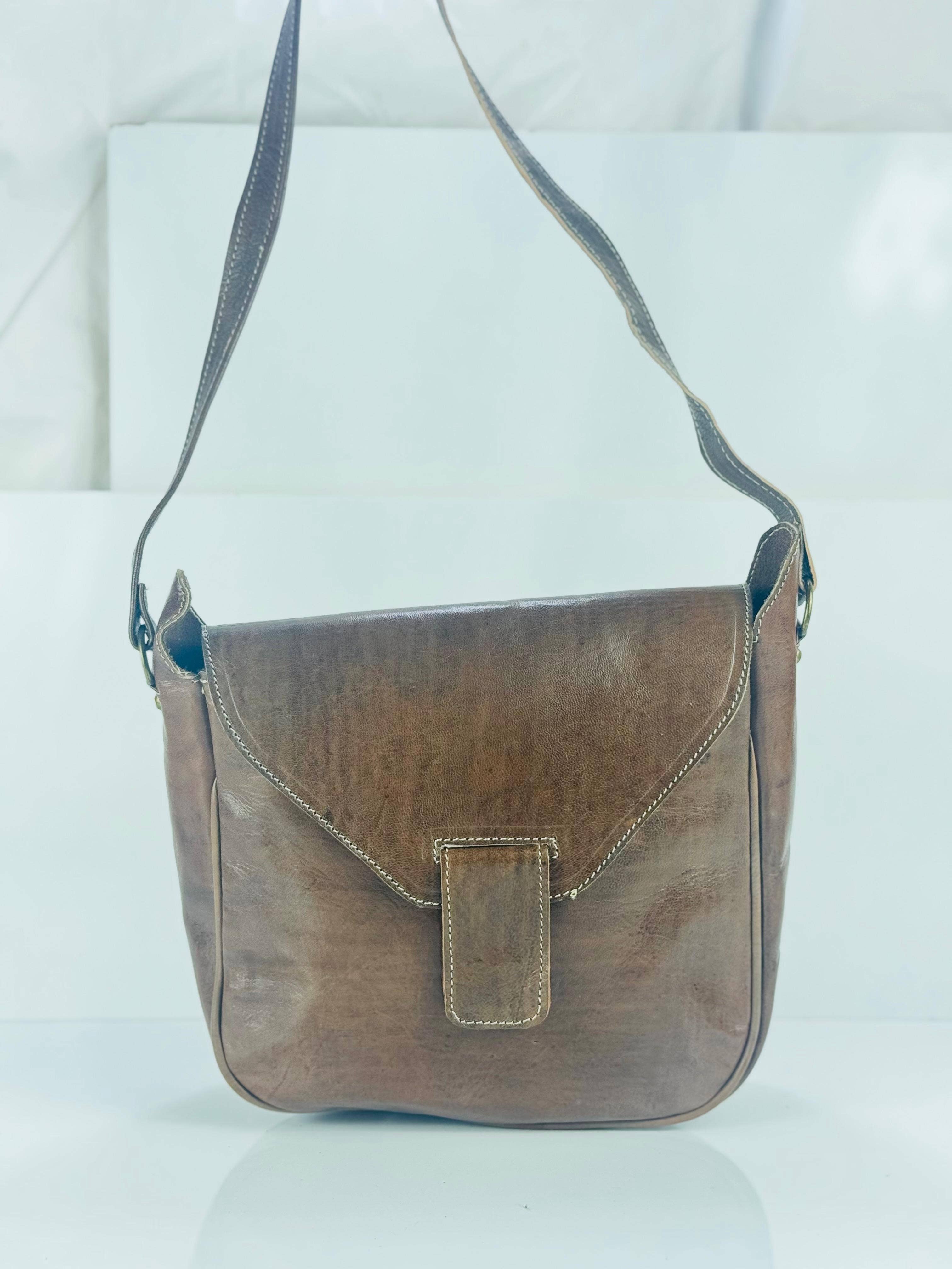 Handcrafted Moroccan Leather Crossbody Bag: Brown