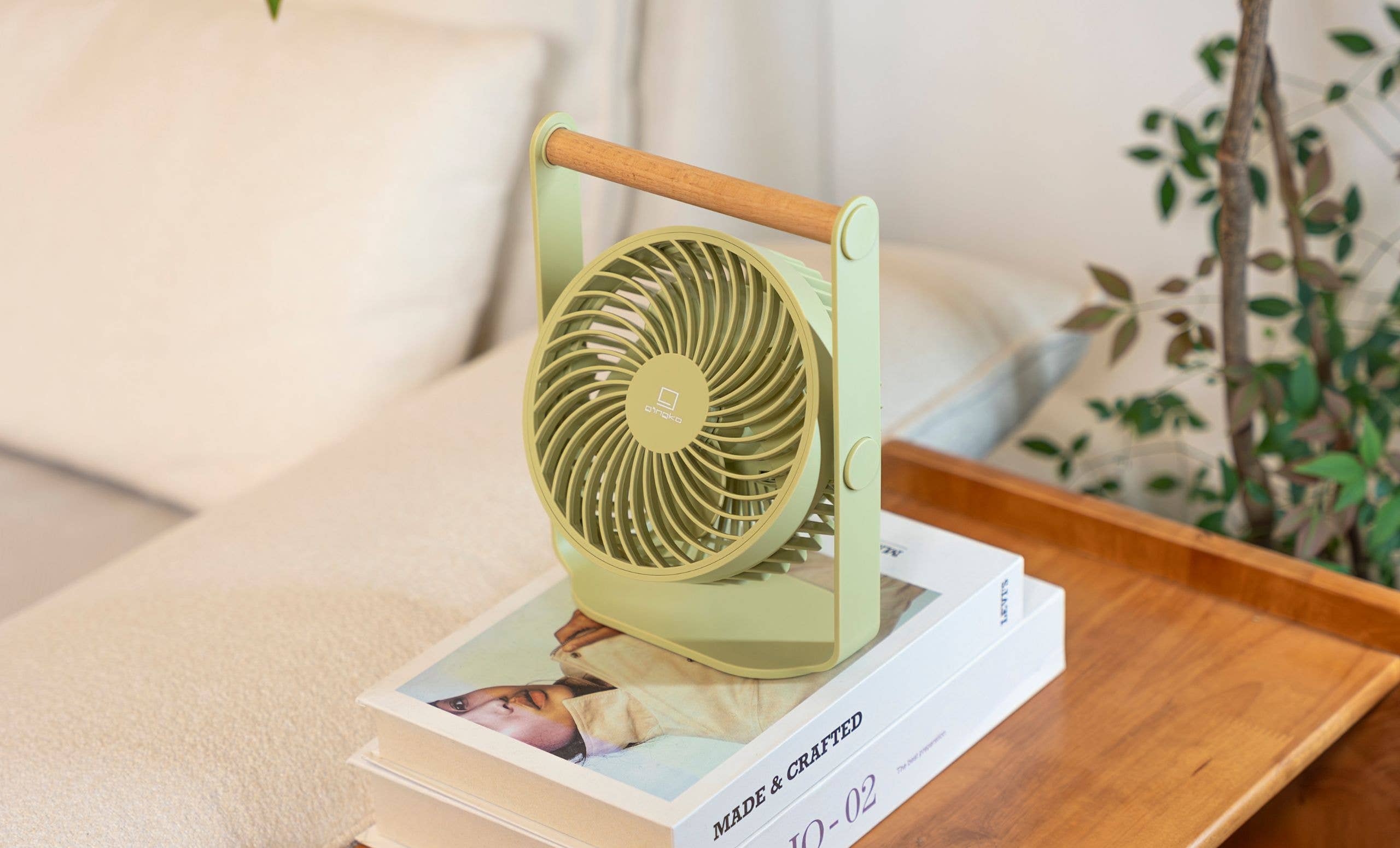 Lyra Portable Fan: Space Grey