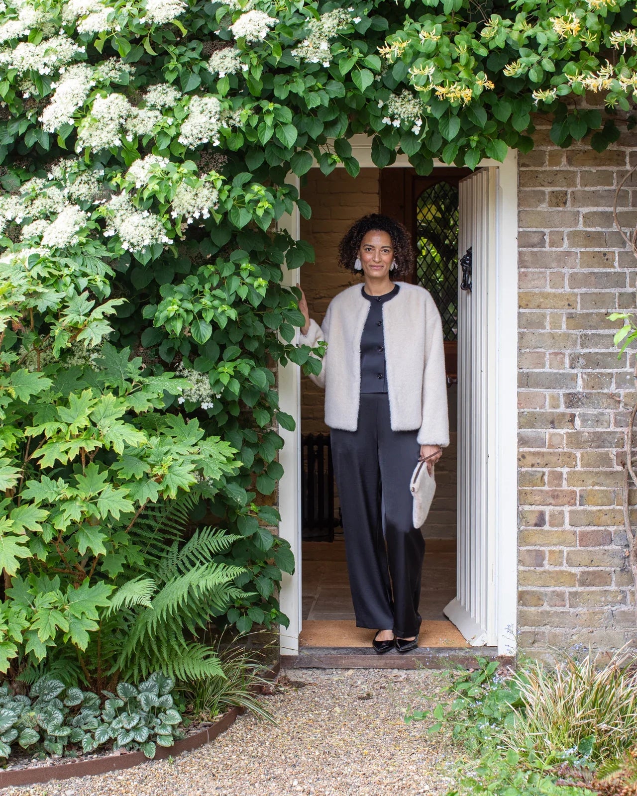 Evie trouser black - Clothing - Scotland