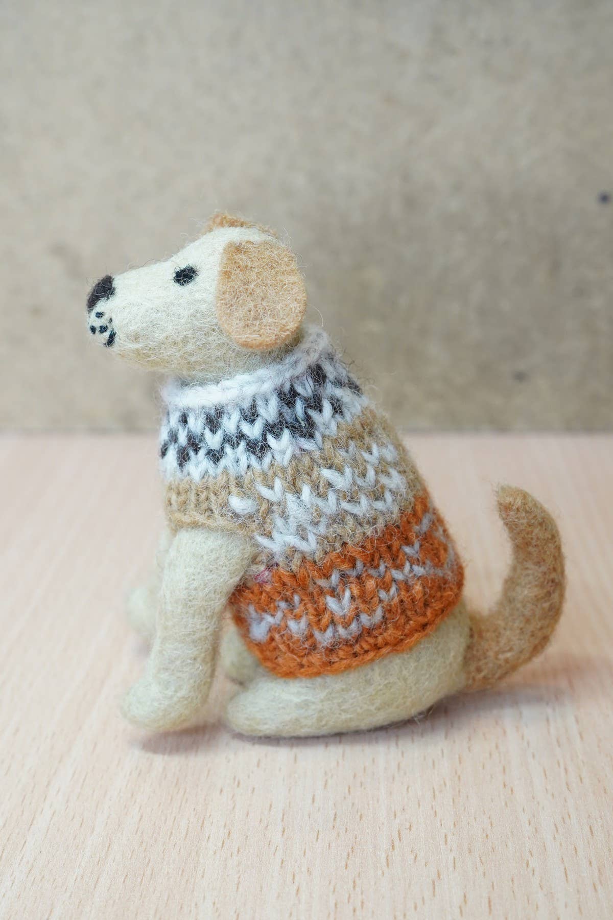 Laura - Hand Felted Wool Labrador Dog Standing Decoration: One Colour