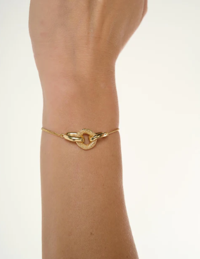 Gold Bind Bracelet with intricate circular link design