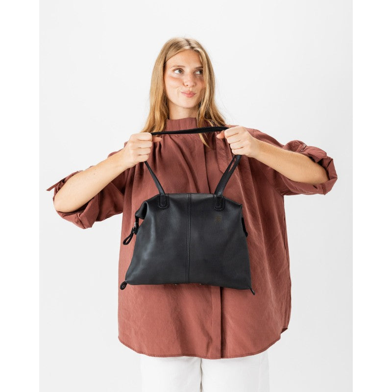 Black Hooper Shoulder Bag
