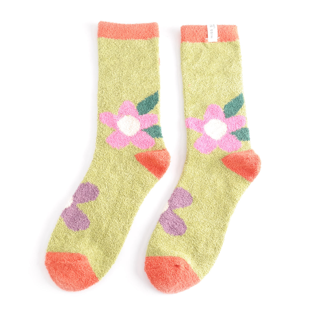 Moss Fluffy Flower Socks