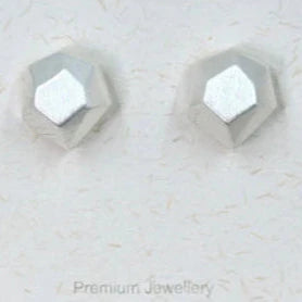 silver facetted stone like earrings - Jewellery - Scotland