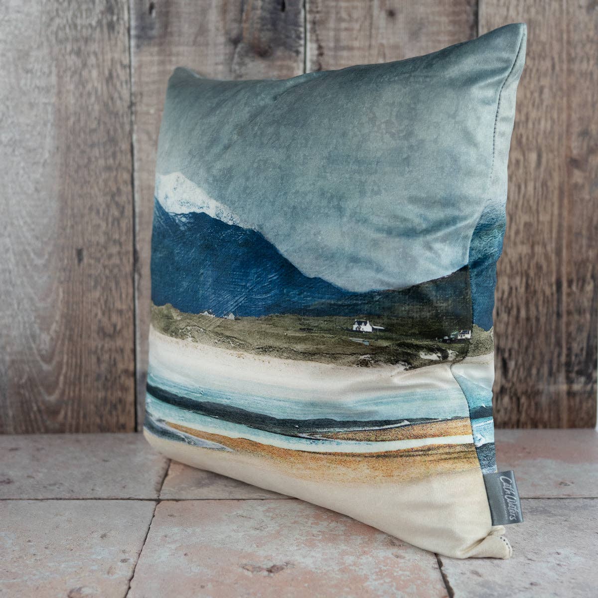 Winter Luskentyre Isle of Harris Velvet Cushion: Yes - Gorgeous - Scotland